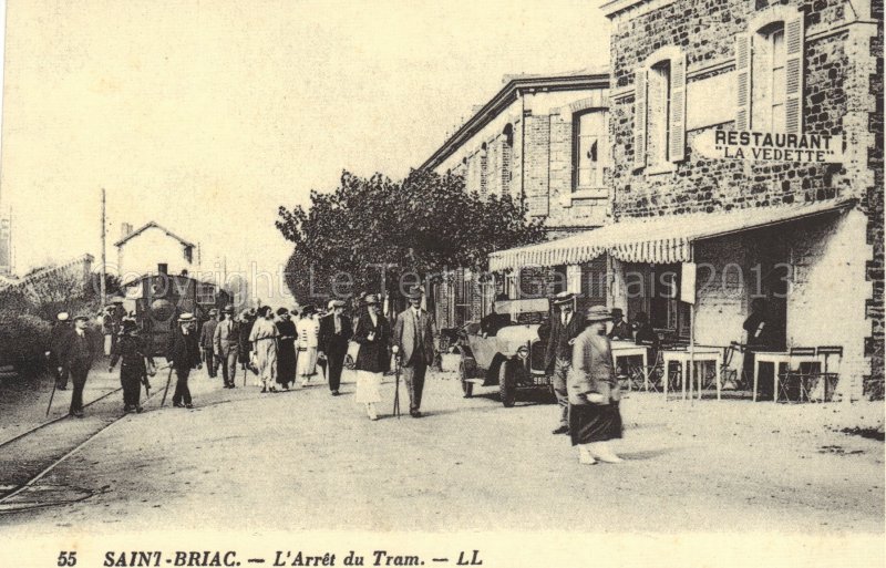 Saint Briac sur mer: l'arr�t du tram � la Houle